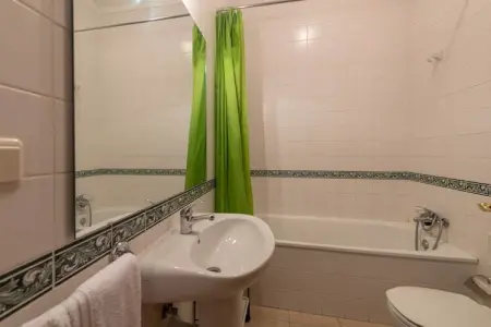 Casa do Curral, Maison de vacances calme avec piscine à Vila Flor, Portugal - Photo 17