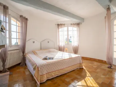 L'Escarpe des Arbousiers, Maison 8 personnes à Saint Aygulf - Photo 11