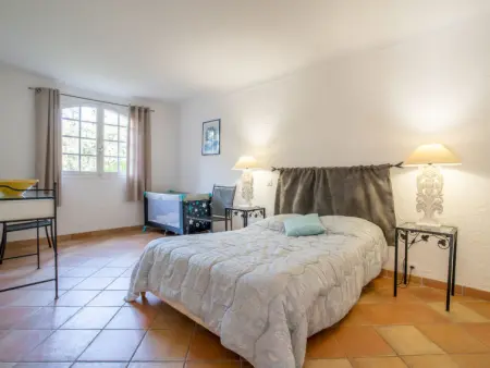 L'Escarpe des Arbousiers, Maison 8 personnes à Saint Aygulf - Photo 16