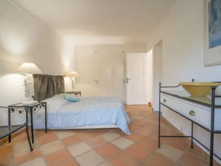 L'Escarpe des Arbousiers, Maison 8 personnes à Saint Aygulf - Photo 19