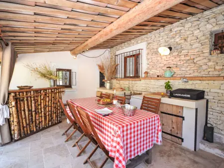 Le Bois d'Amour, Maison 5 personnes à Apt - Photo 2