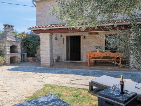 Maison à Labin, Lara - L241165