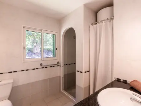 Maison Christian, Maison 6 personnes à Cervione Castagniccia - Photo 14