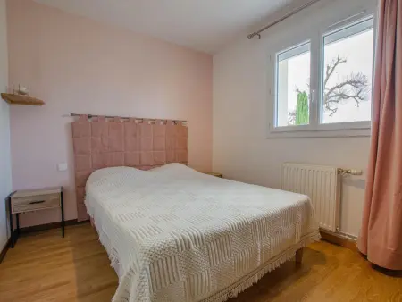 Le Clos tranquille : Maison avec 2 Chambres, Jardin et Parking - Photo 2