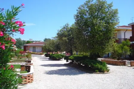 VILLA FABIENNE 26, Villa tranquille à Caorle avec piscine - Photo 13