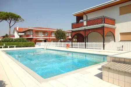 VILLA FABIENNE 32, Villa relaxante à Caorle pour 8 - Photo 13