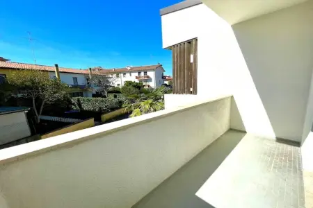 VILLA VIVALDI 85, Villa élégante à Caorle près de la plage - Photo 4