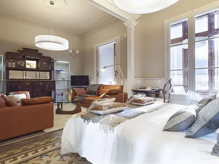 Appartement Boutique au Cœur de Barcelone, Capacité 8, Près du Métro, Confort Moderne - Photo 7
