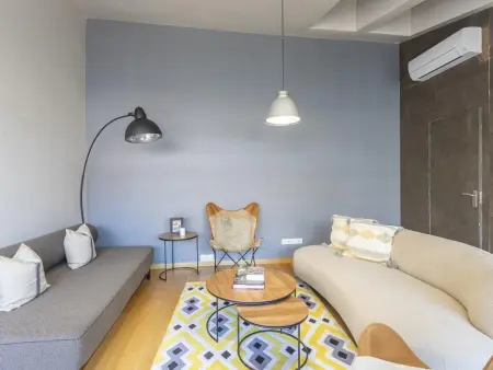 Penthouse à Barcelone avec Terrasse Privée - 3 Chambres, 2 Salles de Bain, Proche Métro - Photo 2