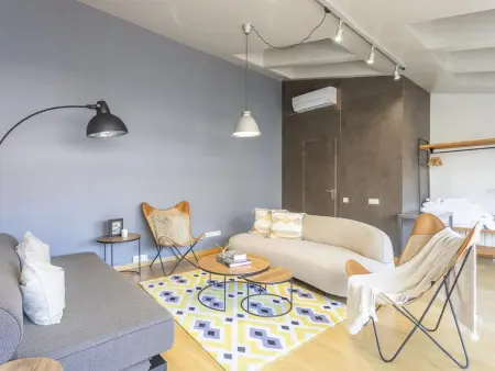 Penthouse à Barcelone avec Terrasse Privée - 3 Chambres, 2 Salles de Bain, Proche Métro - Photo 3