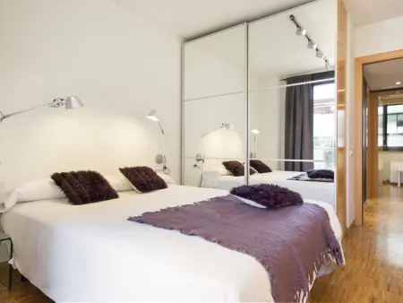 Appartement Confortable avec Balcon, Parking Privé et Wi-Fi au Centre de Barcelone - Photo 1