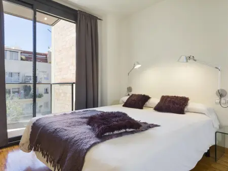 Appartement Confortable avec Balcon, Parking Privé et Wi-Fi au Centre de Barcelone - Photo 2