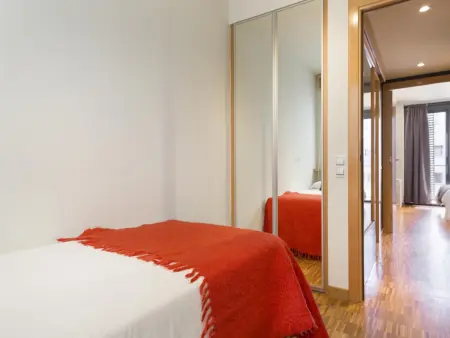 Appartement Confortable avec Balcon, Parking Privé et Wi-Fi au Centre de Barcelone - Photo 5
