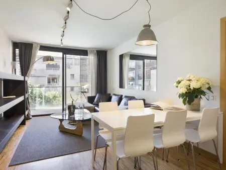 Appartement Confortable avec Balcon, Parking Privé et Wi-Fi au Centre de Barcelone - Photo 10