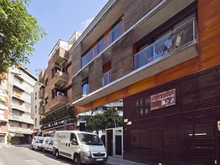 Appartement Confortable avec Balcon, Parking Privé et Wi-Fi au Centre de Barcelone - Photo 15