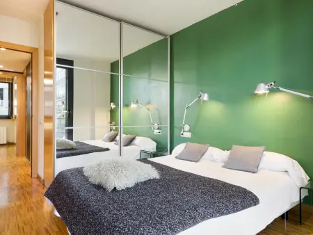 Appartement Exécutif Central avec Balcon, 3 Chambres, Climatisation et Parking en Option - Photo 4