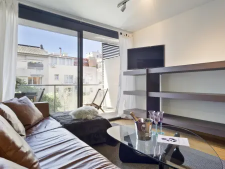 Appartement Exécutif Central avec Balcon, 3 Chambres, Climatisation et Parking en Option - Photo 9