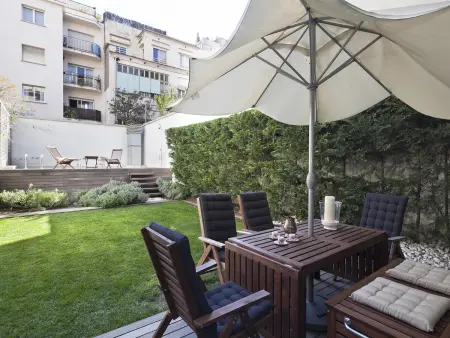 Duplex Moderne à Barcelone avec Jardin et Piscine Privés pour 10 Personnes - Photo 5