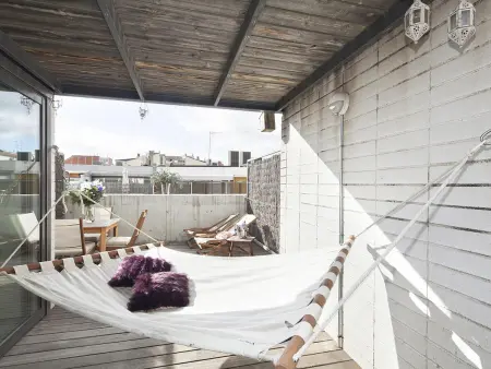 Barcelone: Triplex 6 Pers. avec Terrasse Privée, Clim, Parking et Wi-Fi - Photo 3