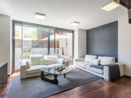 Duplex avec Terrasse et Piscine au Centre de Barcelone - Photo 8
