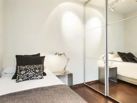 Appartement Luxueux à Barcelone, 2 Chambres avec Parking et Terrasse - Photo 11