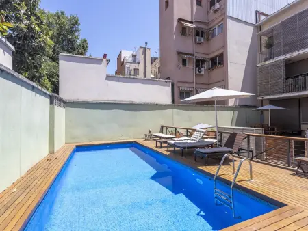 Appartement avec Terrasse Privée, Piscine et Parking au Centre de Barcelone - Photo 1