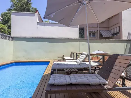 Appartement avec Terrasse Privée, Piscine et Parking au Centre de Barcelone - Photo 10