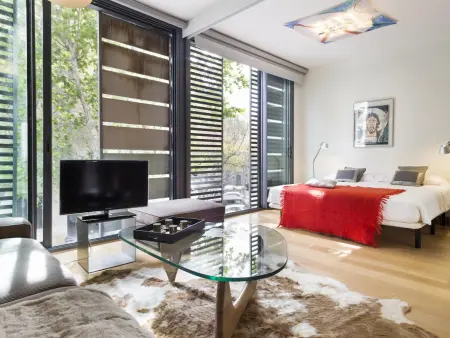 Appartement pour 8 avec piscine, proche Arc de Triomphe - Barcelone - Photo 4