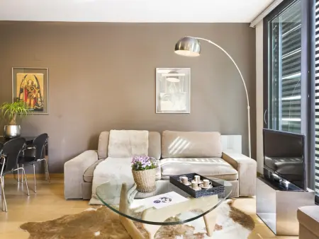 Appartement pour 8 avec piscine, proche Arc de Triomphe - Barcelone - Photo 10