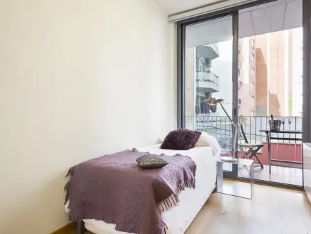Appartement pour 8 avec piscine, proche Arc de Triomphe - Barcelone - Photo 11