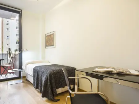 Appartement pour 8 avec piscine, proche Arc de Triomphe - Barcelone - Photo 13