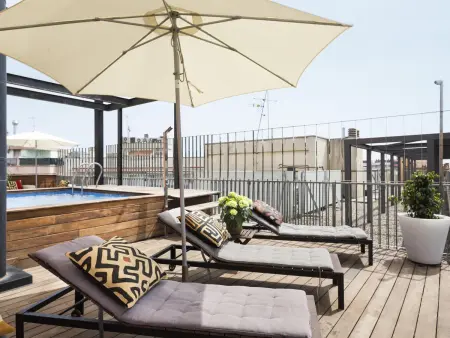 Appartement Familial avec Piscine, Terrasse et Confort Moderne dans le Quartier Gothique de Barcelone - Photo 2