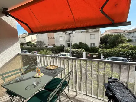 Appartement T2 cabine climatisé avec garage et terrasse au Grau-du-Roi, 6 couchages, proche plage - Photo 1