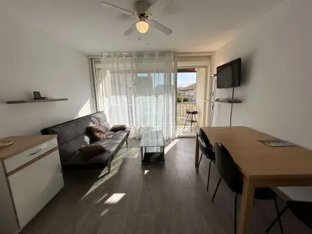 Appartement T2 cabine climatisé avec garage et terrasse au Grau-du-Roi, 6 couchages, proche plage - Photo 10