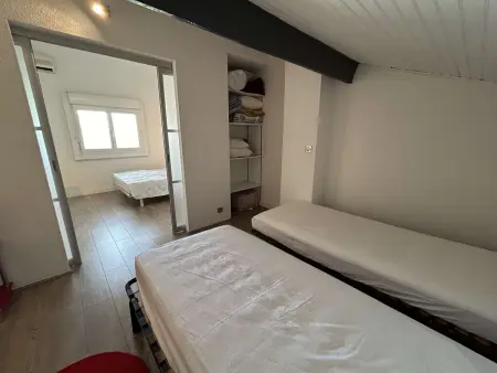 Appartement T2 cabine climatisé avec garage et terrasse au Grau-du-Roi, 6 couchages, proche plage - Photo 20