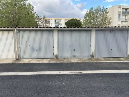 Appartement T2 cabine climatisé avec garage et terrasse au Grau-du-Roi, 6 couchages, proche plage - Photo 23