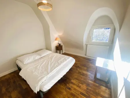Maison 5 chambres à 150 m de la plage, rénovée, jardin, proche restaurants et commerces - Photo 26