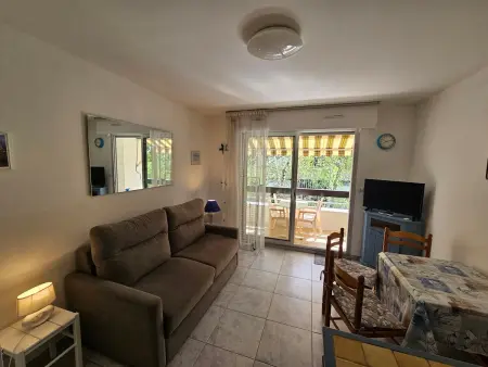 Studio Cozy à 3 min de la Plage avec Parking et Balcon - Photo 3