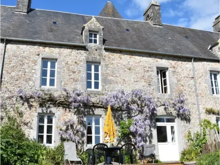Maison familiale avec jardin et terrasse - Orval sur Sienne - Photo 16