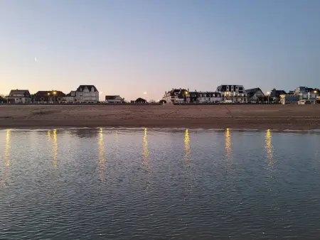 Duplex avec Jardin Privé pour 4 Pers. à 400m de la Plage - Merville-Franceville - Photo 7