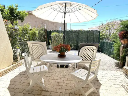 Studio 4 Couchages avec Jardin et Piscine à Bormes-les-Mimosas - Photo 2
