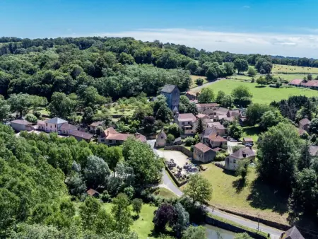 Gite Micouleaud, Très beau gîte authentique avec piscine privée - Photo 37