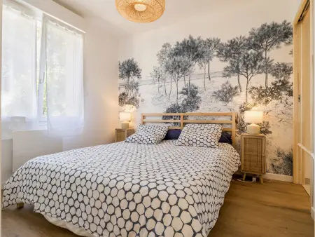 Maison rénovée 2023 à 300m de la mer avec terrasse, jardin clos, clim et wifi - Photo 7