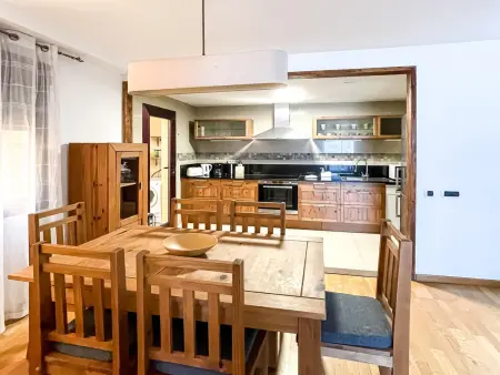 Appartement avec terrasse, wifi et espace de travail, proche plage et centre-ville - Photo 13
