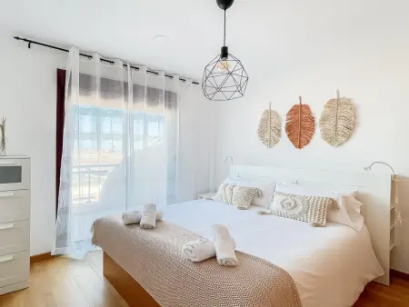 Appartement avec terrasse, wifi et espace de travail, proche plage et centre-ville - Photo 20