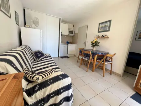 Charmant 2P avec jardin, piscine, parking et navettes gratuites - Cavalaire-sur-Mer - Photo 2
