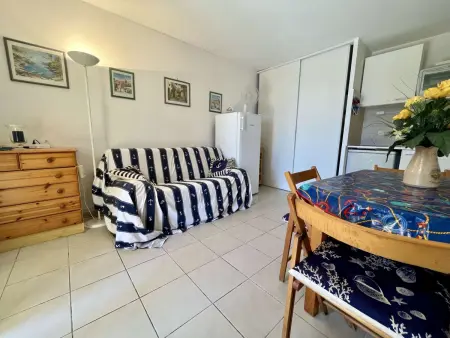 Charmant 2P avec jardin, piscine, parking et navettes gratuites - Cavalaire-sur-Mer - Photo 3