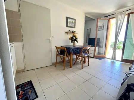 Charmant 2P avec jardin, piscine, parking et navettes gratuites - Cavalaire-sur-Mer - Photo 4