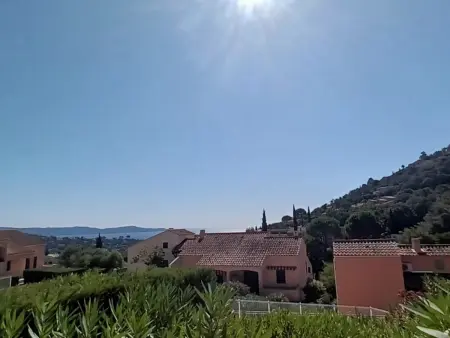 Charmant 2P avec jardin, piscine, parking et navettes gratuites - Cavalaire-sur-Mer - Photo 11