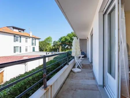 Appartement cosy à Biarritz, proche des commerces et plages, avec parking et balcon - Photo 8
